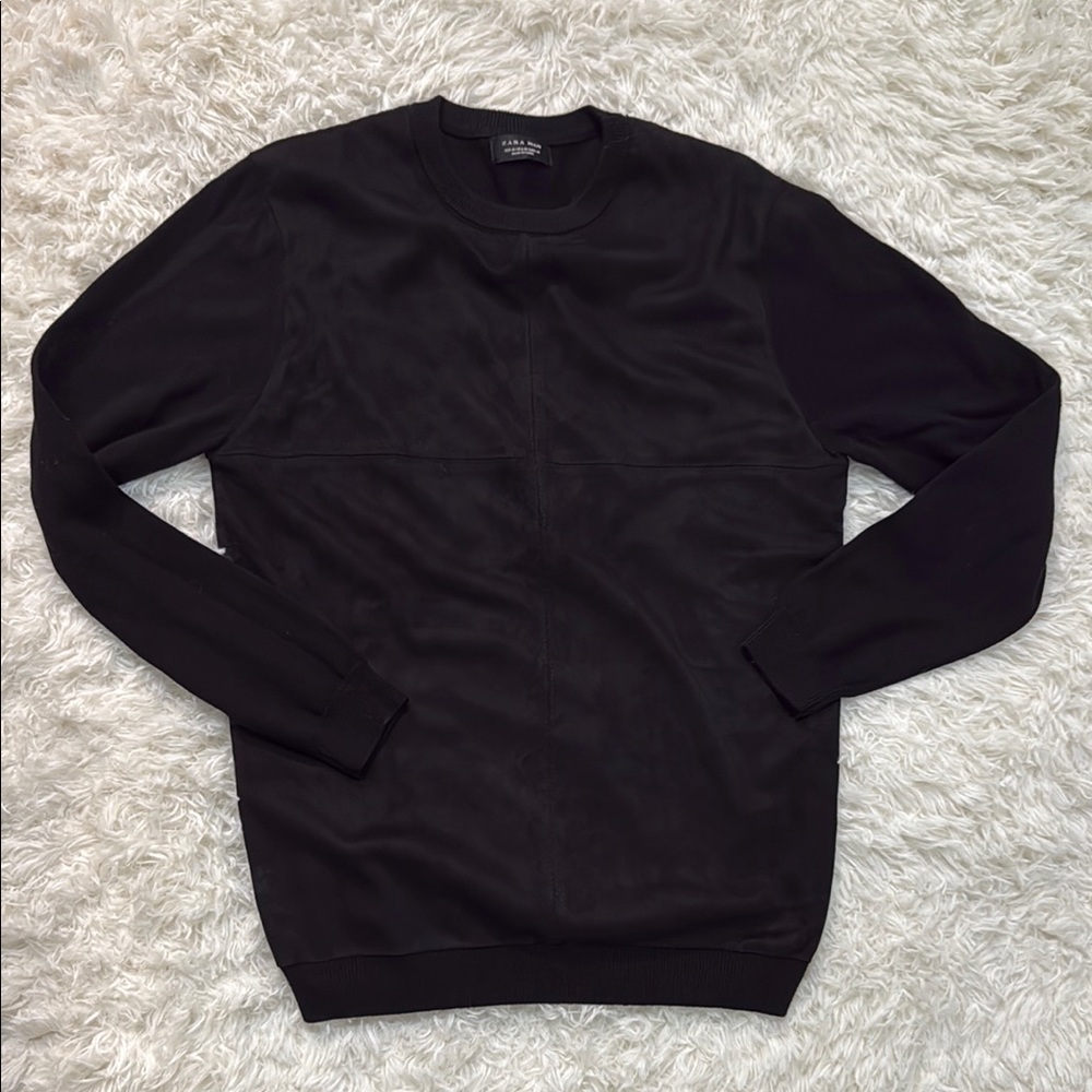 Zara Black Crewneck Sweater with Ribbed Detailing